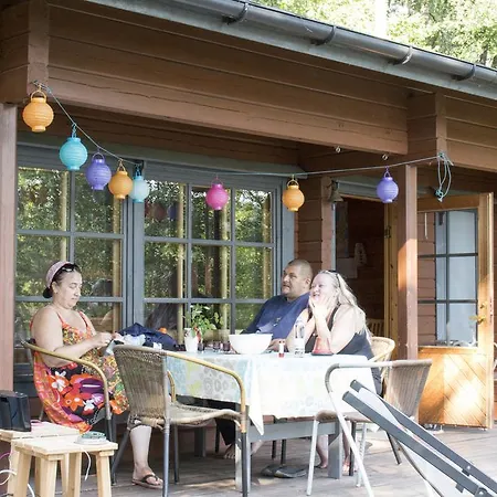 Paeivaeranta Cottage * Karjalohja