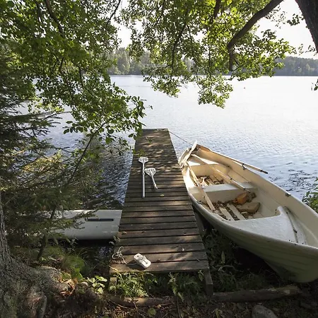 Paeivaeranta Cottage * Karjalohja